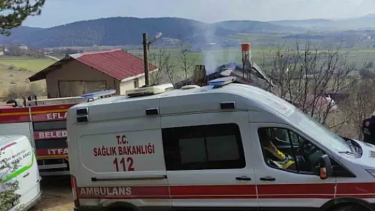 Alevlere çatıdan müdahale etmek isterken yaşamını yitirdi