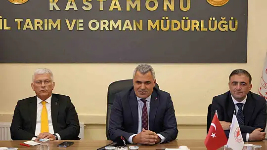Ali Eroğlu: 'Veteriner hekimler, arzu edilen seviyede olmalılar'