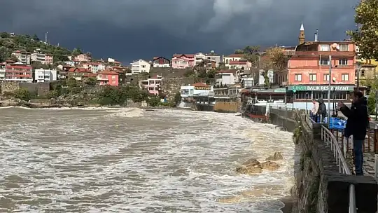 Amasra bir günde 4 mevsimi yaşadı