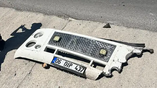 Antalya'da tır devrildi, ortalık savaş alanına döndü: Genç sürücü hayatını kaybetti