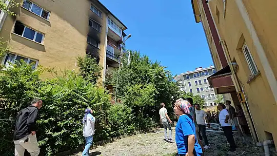 Apartmanda korkutan patlama: 1'i ağır, 5 yaralı