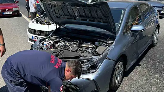Asfaltın erimesi zincirleme kazaya neden oldu: 8 yaralı