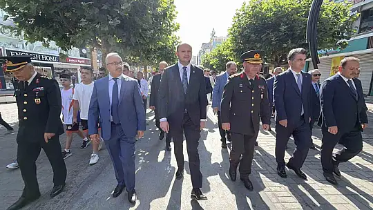 Atatürk'ün Bolu'ya gelişinin 92'nci yıl dönümü törenle kutlandı