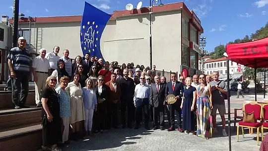 Avrupa Miras Gönüllüleri Mudurnu'da ilk projelerini tamamladı: Gönüllülere plaket verildi