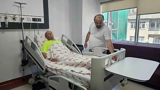 Ayağı kesilmek üzere olan emekli madenci, çözünebilir deri ile sağlığına kavuştu