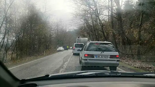 Aynı yolda 5 saat arayla iki kaza: 3 yaralı