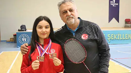 Badmintonda Avrupa 3.'sü olan Halenur Küçüksevgili'nin hedefi olimpiyatlar
