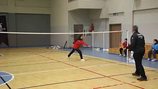Badmintonda Avrupa 3.'sü olan Halenur Küçüksevgili'nin hedefi olimpiyatlar