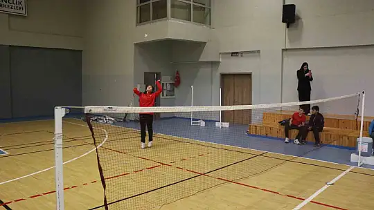 Badmintonda Avrupa 3.'sü olan Halenur Küçüksevgili'nin hedefi olimpiyatlar