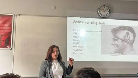 Bağımlılıkla mücadele eğitimi verildi