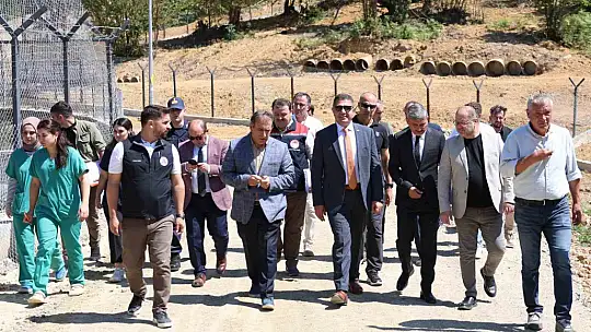 Bakan Danışmanı Karaca, Kurtsuyu Hayvan Barınağı ve Doğal Yaşam Alanını inceledi