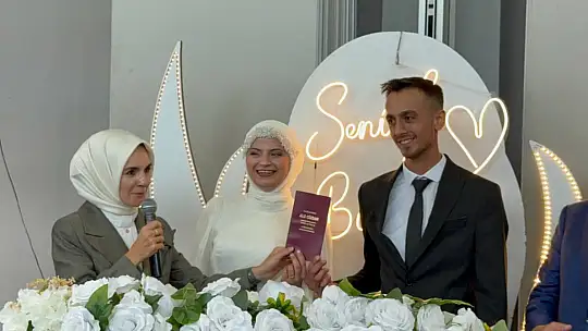 Bakan Göktaş, Karabük'te gençlerin nikah şahidi oldu