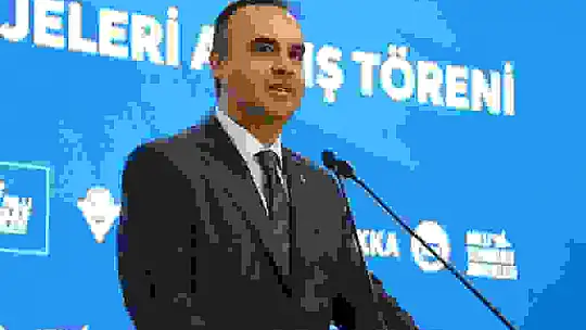 Bakan Kacır: 'NATO Zirvesi'nde Türkiye'nin gücü bir kez daha görüldü'