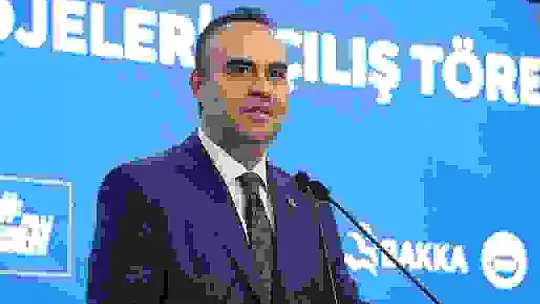 Bakan Kacır: 'NATO Zirvesi'nde Türkiye'nin gücü bir kez daha görüldü'