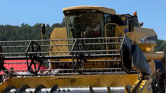 Bakan Yumaklı: '140 milyon tonluk üretimle sezonu kapatacağız'