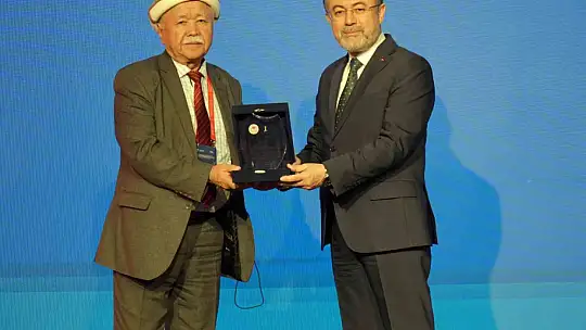 Bakan Yumaklı'dan zirai don açıklaması: