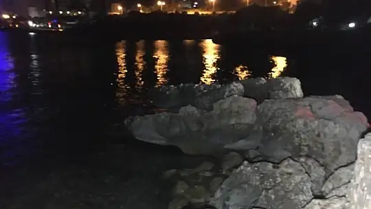 Balık tutarken kayalıklardan düşen şahıs hayatını kaybetti