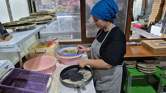 Balık ustasından lezzetli hamsi pişirmenin püf noktaları