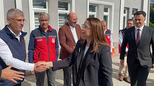 300 bin sebze fidesi dağıtıldı