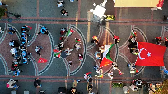 Bartın'da Sumud filosuna destek yürüyüşü