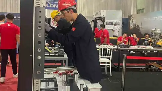 Bartınlı öğrenciler, TEKNOFEST 2026' da Türkiye birincisi oldu