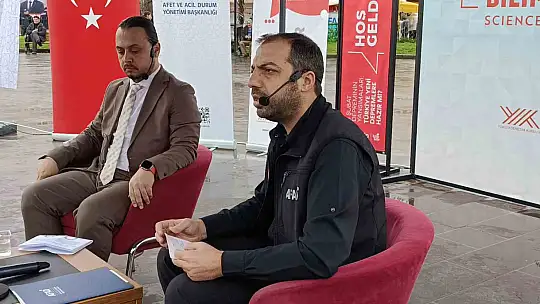BARÜ Bilim Kafe Etkinliği'nde 'asrın felaketi' ele alındı