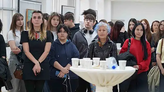 BARÜ'de Dünya Sanat Günü çeşitli etkinliklerle kutlandı