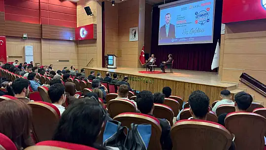 Başkan Çetinkaya'dan öğrencilerin kariyer yolculuğuna destek