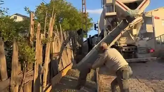 Başkan Civa, Nazife teyzenin talebini yerine getirdi