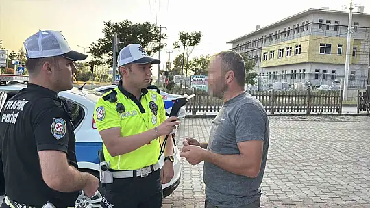 Bayram trafiğinde hem alkollü hem de ehliyetsiz sürücüye 50 bin TL ceza