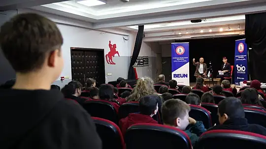 BEUN Bilim Kafede öğrenciler şiddete 'Hayır' dedi