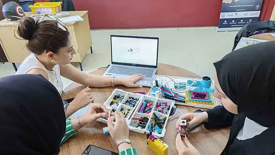 BEUN'da AB Projesiyle öğretmen adaylarının STEM yetkinliği artırılıyor