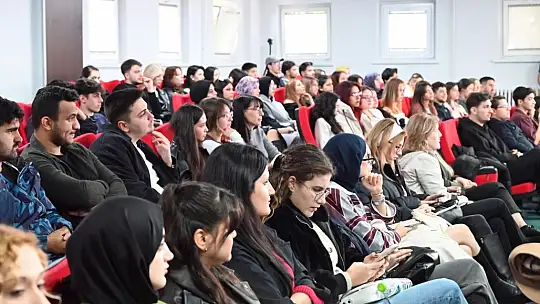 BEUN'da Gazeteciler Günü Buluşması paneli düzenlendi