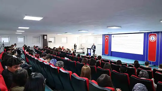 BEUN'da SPK uzmanları öğrencilerle buluştu