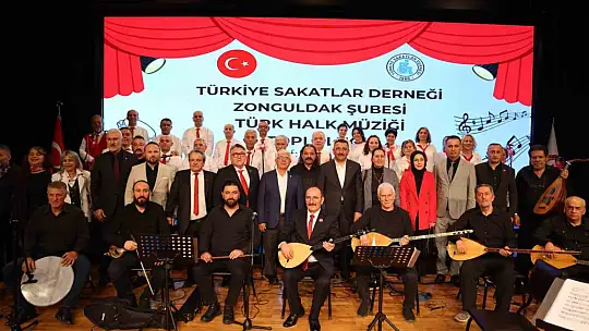 BEUN'da Türkiye Sakatlar Derneği Türk Halk Müziği Topluluğu'ndan Unutulmaz Konser