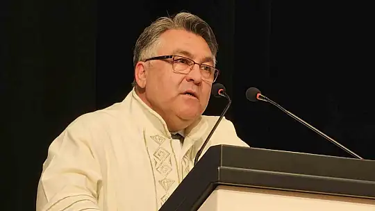 BEUN'de mezuniyet coşkusu: Sanat ve iletişimin gücüyle geleceğe uğurlandılar