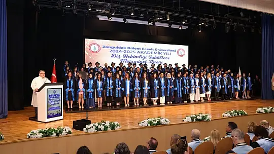 BEUN diş hekimlerini coşku ve gururla geleceğe uğurladı