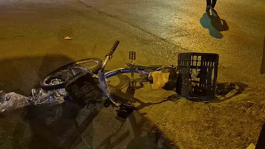 Bisiklet ile motosiklet çarpıştı: 2 kişi yaralandı