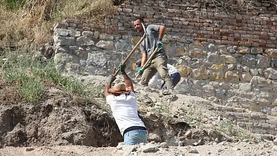 Bolu Antik Stadion'da kazı çalışmaları başladı