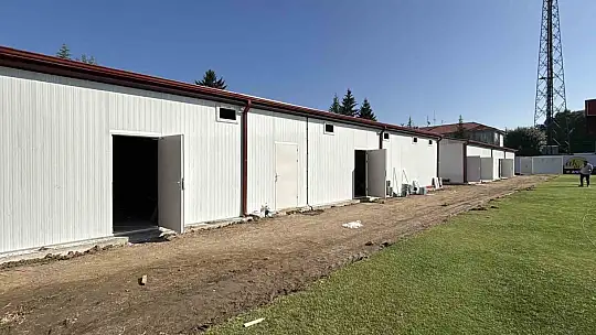 Bolu Atatürk Stadyumu'nda hummalı çalışma