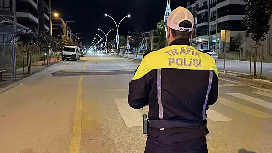 1 haftada bin 418 sürücüye ceza