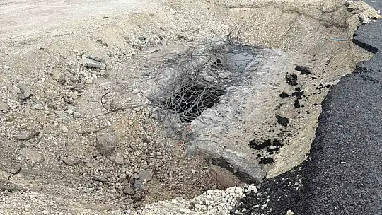 Bolu'da alt geçidin tavanı çöktü: Yol ulaşıma kapandı