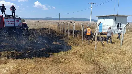 Bolu'da anız yangını büyümeden söndürüldü