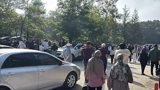 Bolu'da binlerce memur adayı KPSS'de ter döktü