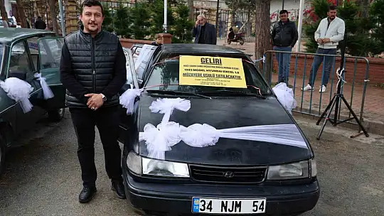 Cami için bağışlanan iki otomobil müzayedede 410 bin liraya satıldı