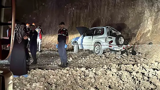 Cip 15 metrelik uçurumdan uçtu: 2 sevgili hayatını kaybetti, 1 yaralı