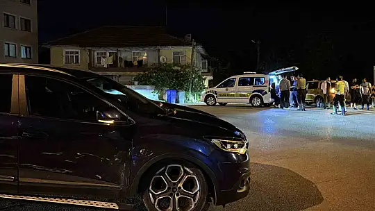 Ciple otomobil çarpıştı: 1 yaralı