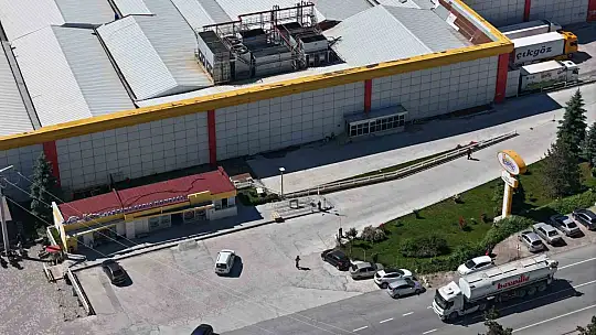 Tavuk firmalarına kayyım atandı: 4 gözaltı