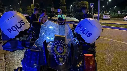 Bolu'da gece denetiminde motosikletlilere hayati uyarı