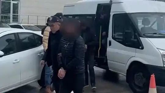 Bolu'da göçmen kaçakçılığı operasyonu: 5 tutuklama